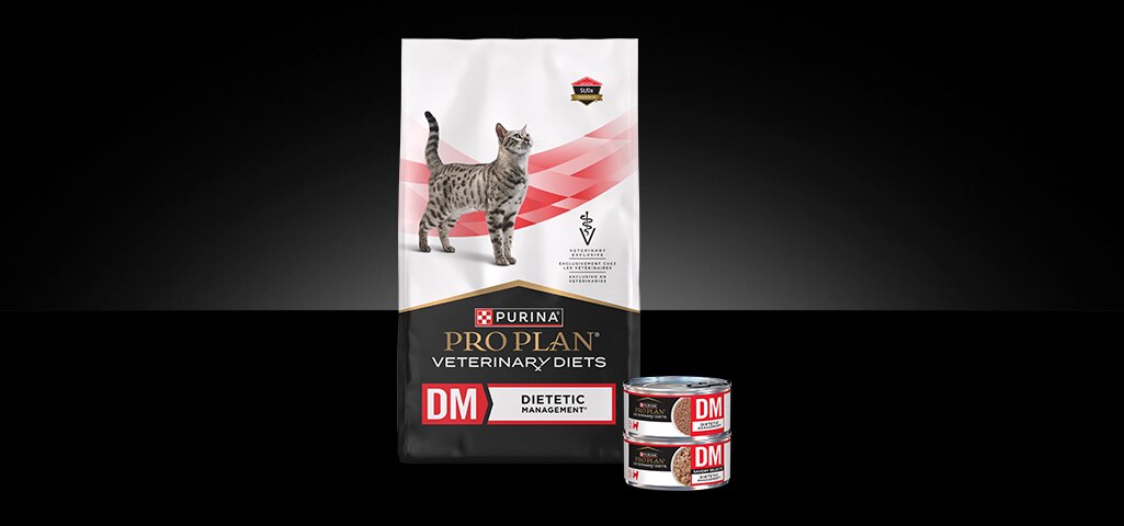 Pro Plan Veterinary Diets feline DM Dietetic wet and dry formulas package lineup